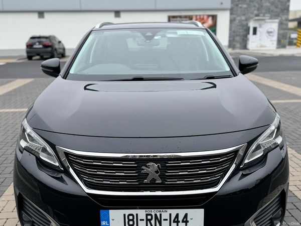 Peugeot 5008 MPV, Diesel, 2018, Black