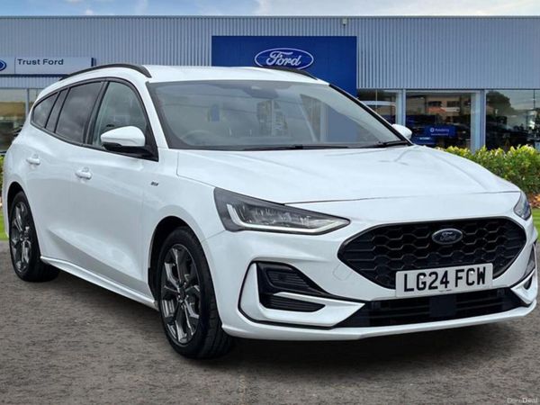 Ford Focus Estate, Petrol, 2024, White