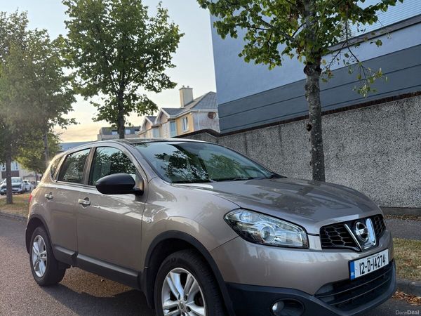 Nissan Qashqai Hatchback, Petrol, 2012, Brown