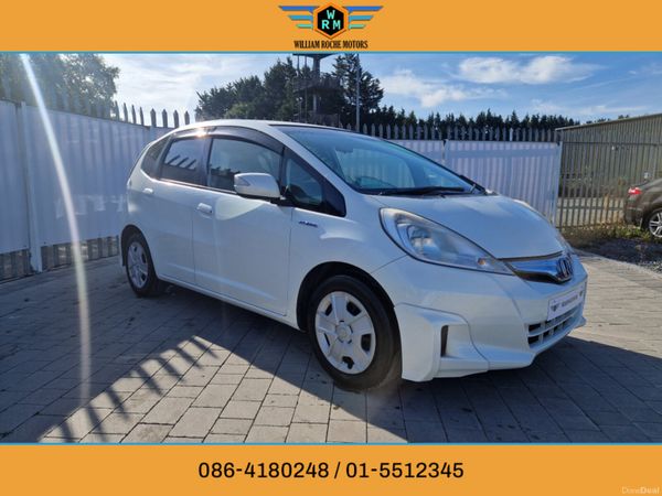 Honda Fit Hatchback, Petrol Hybrid, 2013, White