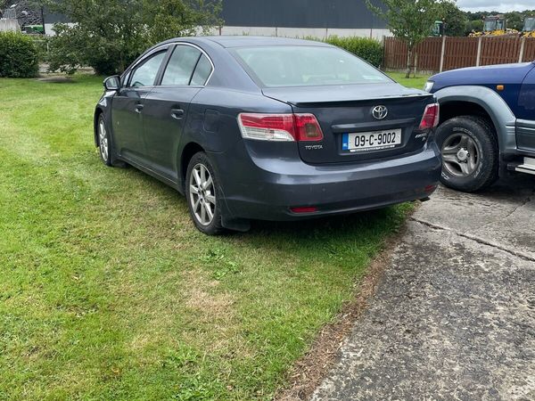 Toyota Avensis Saloon, Diesel, 2009, Blue