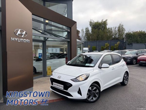 Hyundai i10 Hatchback, Petrol, 2024, White