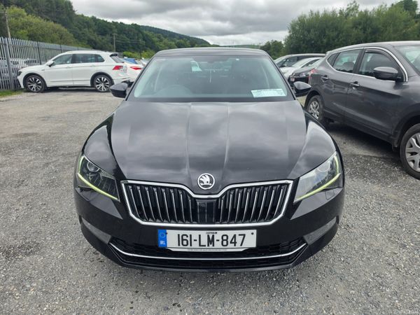 Skoda Superb Hatchback, Diesel, 2016, Black