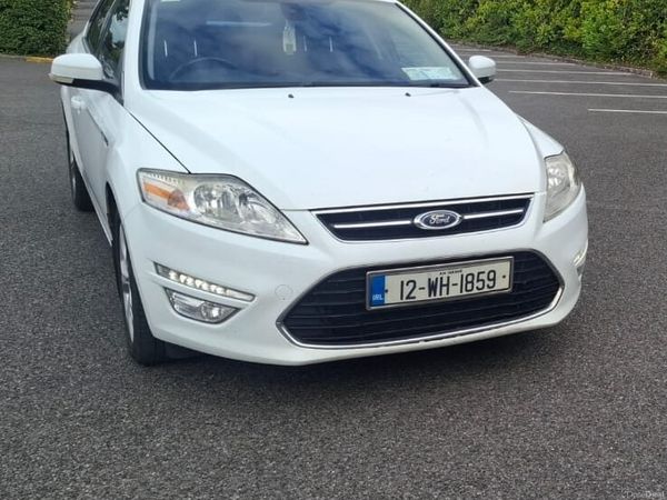 Ford Mondeo Hatchback, Diesel, 2012, White