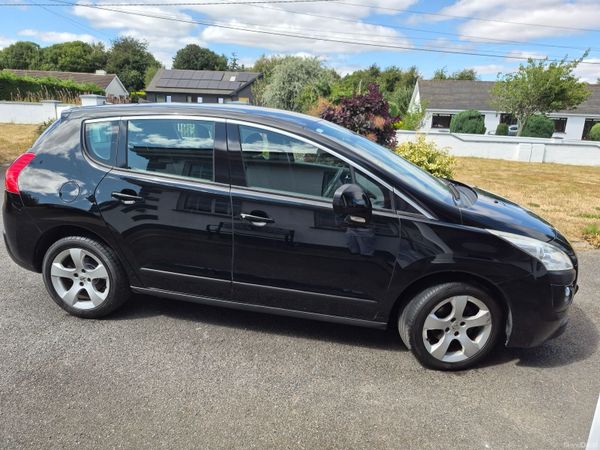 Peugeot 3008 MPV, Diesel, 2012, Black
