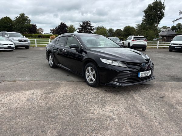 Toyota Camry Saloon, Petrol Hybrid, 2019, Black
