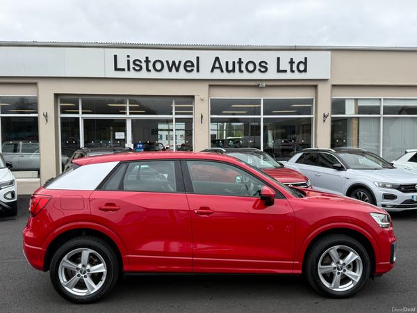 Audi Q2 SUV, Petrol, 2020, Red