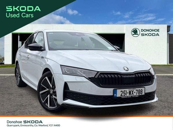 Skoda Octavia Saloon, Diesel, 2025, White