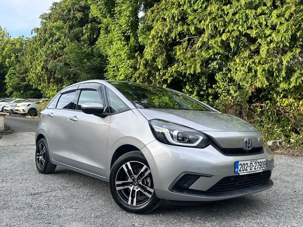 Honda Fit Hatchback, Petrol Hybrid, 2020, Silver