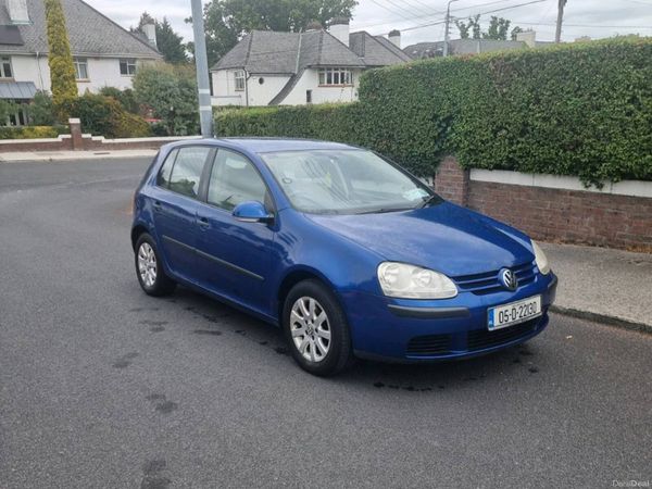 Volkswagen Golf Hatchback, Petrol, 2005, Blue