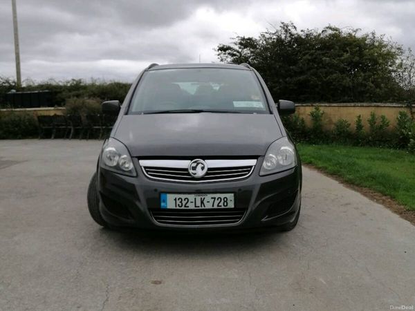 Vauxhall Zafira MPV, Diesel, 2013, Grey