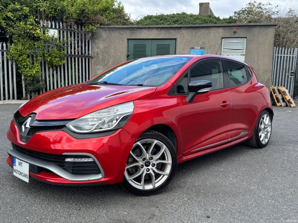 Renault Clio Hatchback, Petrol, 2014, Red