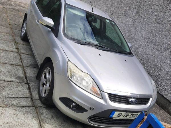 Ford Focus Saloon, Diesel, 2010, Silver