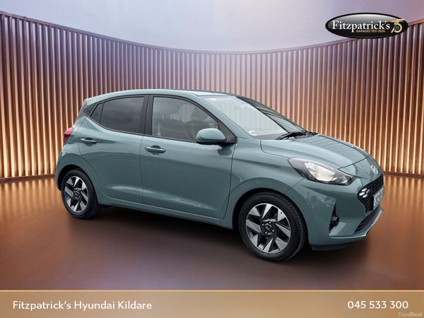Hyundai i10 Hatchback, Petrol, 2024, Green