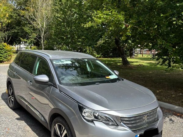 Peugeot 5008 MPV, Petrol, 2020, Grey