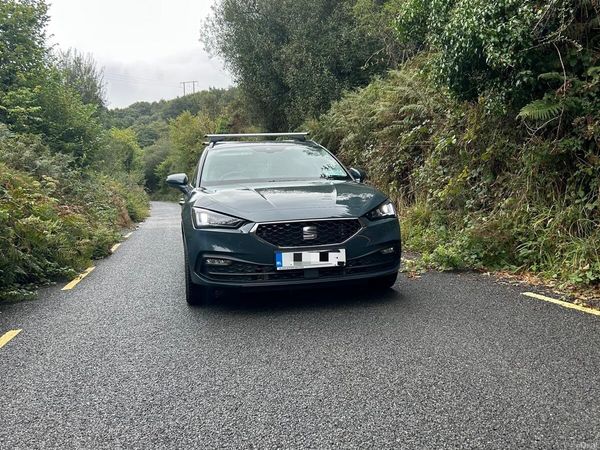 SEAT Leon Estate, Petrol, 2025, Blue