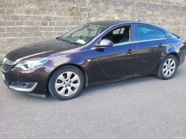 Opel Insignia Hatchback, Diesel, 2016, Brown
