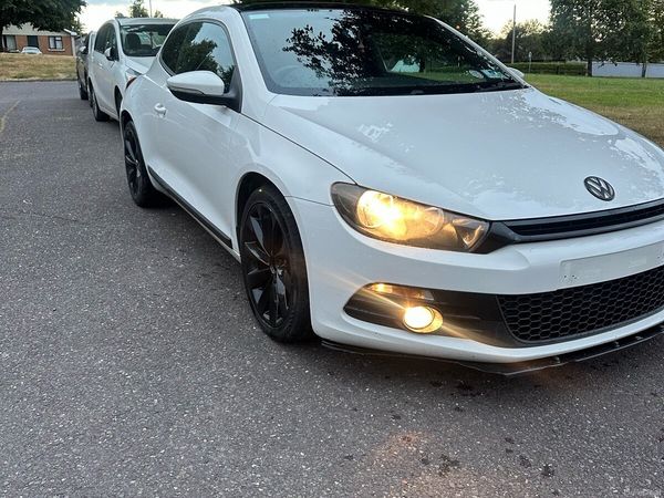 Volkswagen Scirocco Hatchback, Diesel, 2010, White