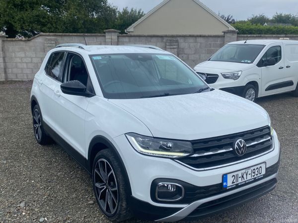 Volkswagen T-Cross Estate/Jeep, Petrol, 2021, White