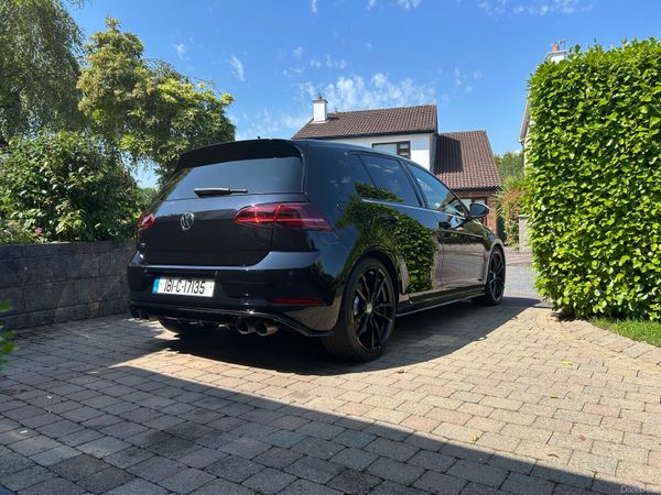 Volkswagen Golf Hatchback, Petrol, 2018, Black
