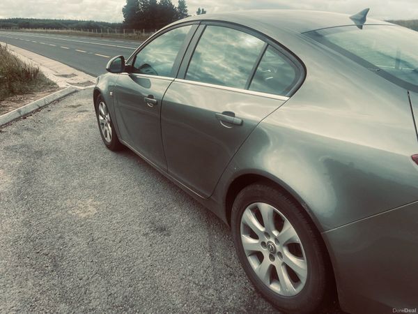 Opel Insignia Saloon, Diesel, 2017, Grey