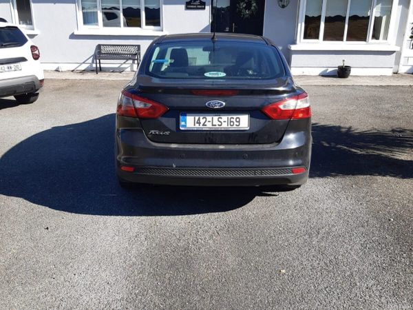 Ford Focus Saloon, Diesel, 2014, Black