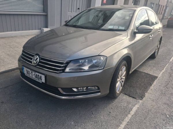 Volkswagen Passat Saloon, Diesel, 2014, Brown