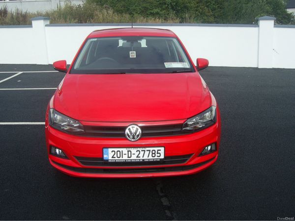 Volkswagen Polo Hatchback, Petrol, 2020, Red