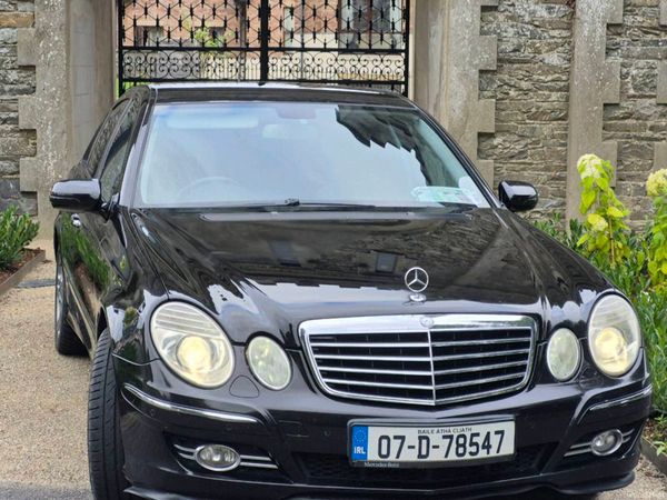 Mercedes-Benz E-Class Saloon, Petrol, 2007, Black