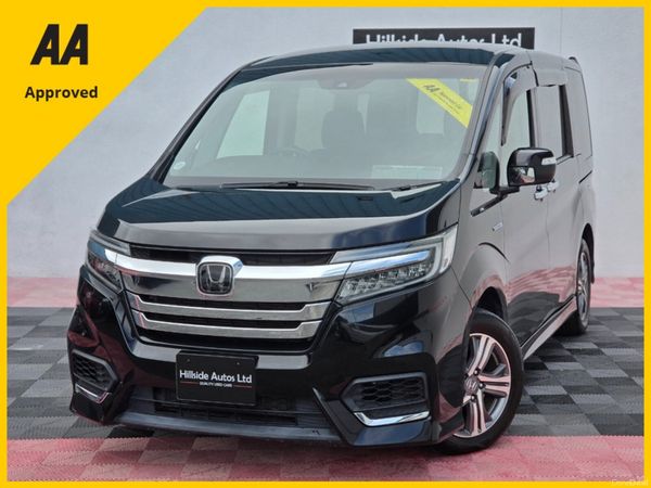 Honda Stepwagon MPV, Petrol Hybrid, 2017, Black
