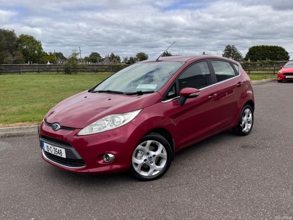 Ford Fiesta Hatchback, Petrol, 2010, Pink