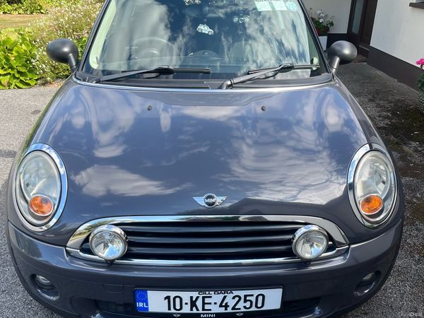 Mini First Hatchback, Petrol, 2010, White