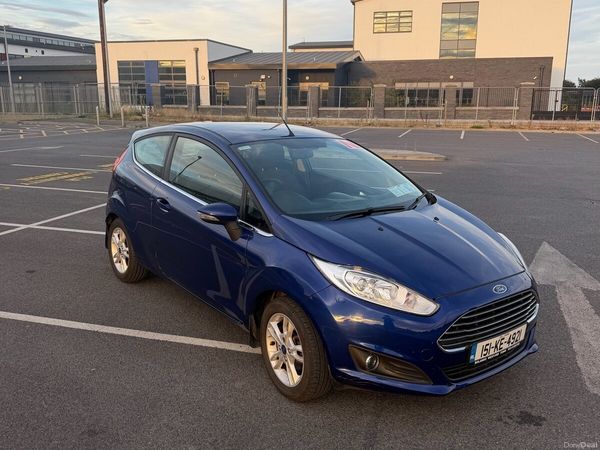 Ford Fiesta Hatchback, Petrol, 2015, Blue