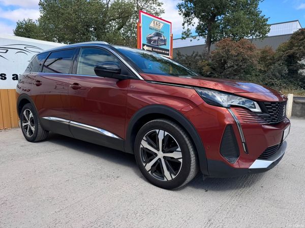Peugeot 5008 MPV, Diesel, 2021, Brown