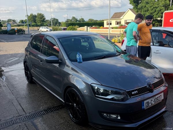 Volkswagen Polo Hatchback, Diesel, 2013, Grey