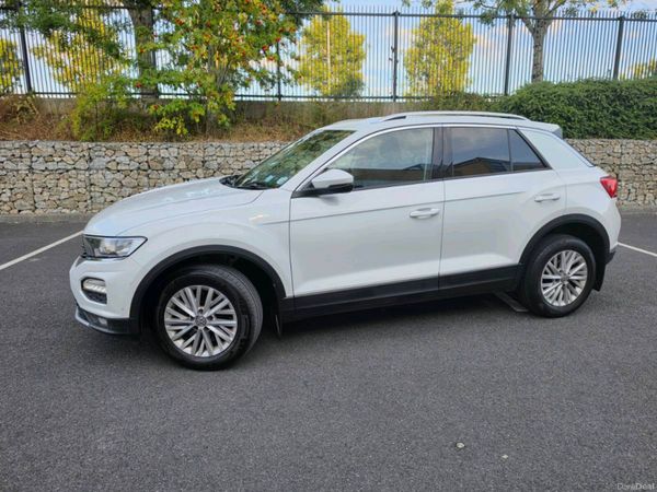 Volkswagen T-Roc SUV, Diesel, 2019, White