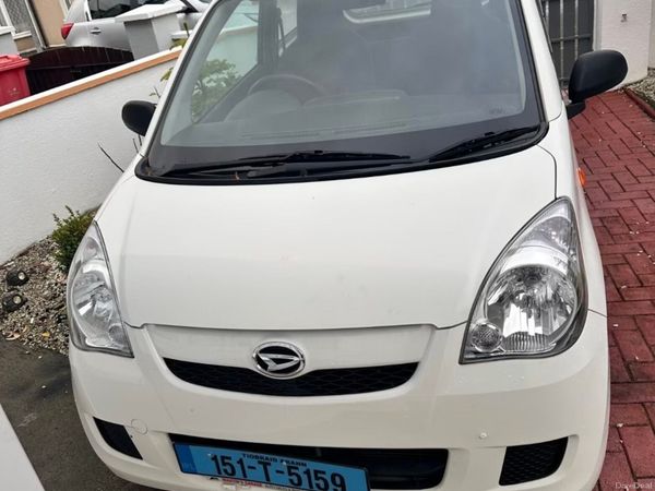 Daihatsu Mira Hatchback, Petrol, 2015, White