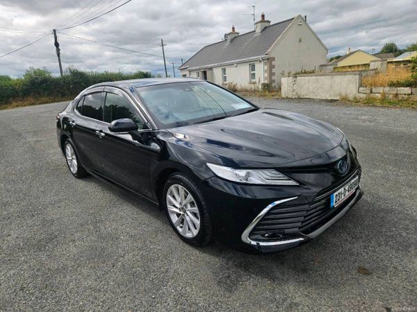 Toyota Camry Saloon, Petrol Hybrid, 2023, Black