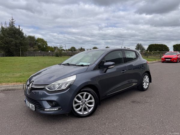 Renault Clio Hatchback, Petrol, 2017, Grey