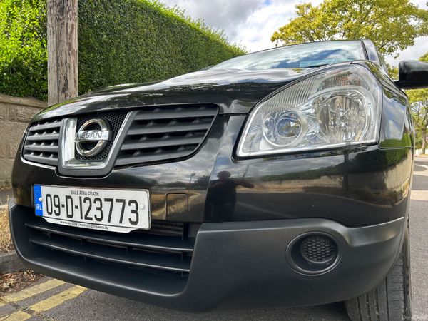 Nissan Qashqai Hatchback, Diesel, 2009, Black