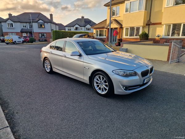 BMW 5-Series Saloon, Diesel, 2011, Silver