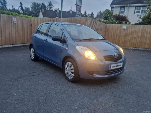 Toyota Yaris Hatchback, Petrol, 2006, Blue