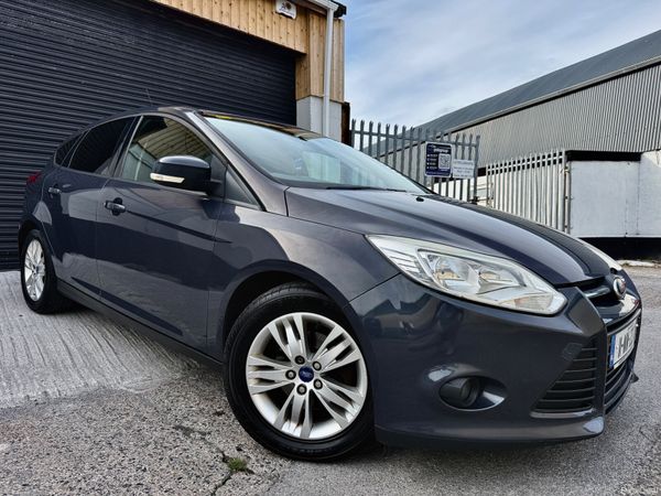 Ford Focus Hatchback, Diesel, 2011, Blue