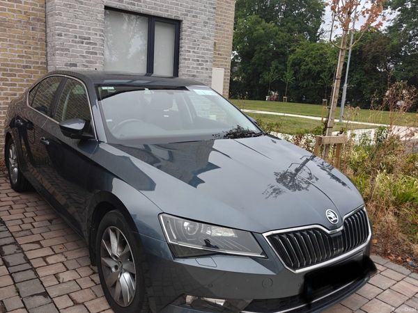 Skoda Superb Saloon, Diesel, 2016, Grey