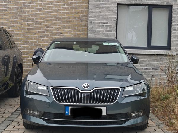 Skoda Superb Saloon, Diesel, 2016, Grey