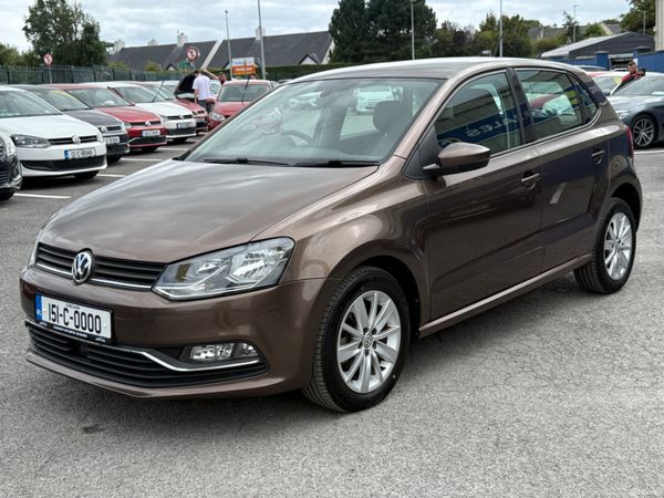 Volkswagen Polo Hatchback, Petrol, 2015, Brown