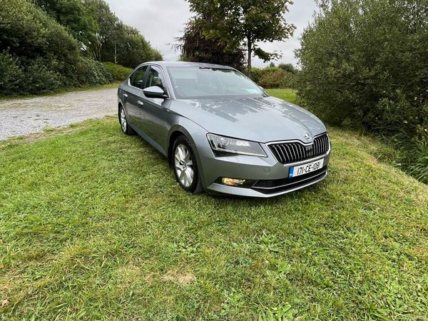 Skoda Superb Saloon, Diesel, 2017, Grey