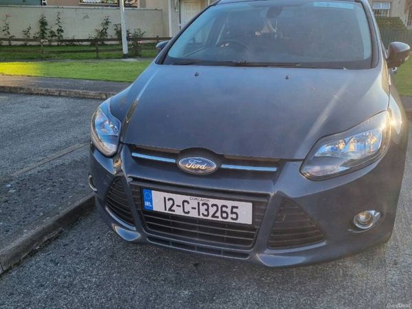 Ford Focus Hatchback, Diesel, 2012, Grey