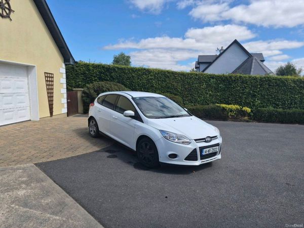 Ford Focus Hatchback, Diesel, 2014, White