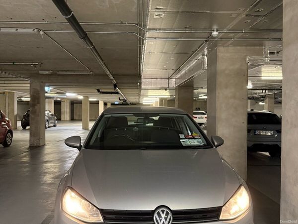 Volkswagen Golf Estate, Diesel, 2015, Silver